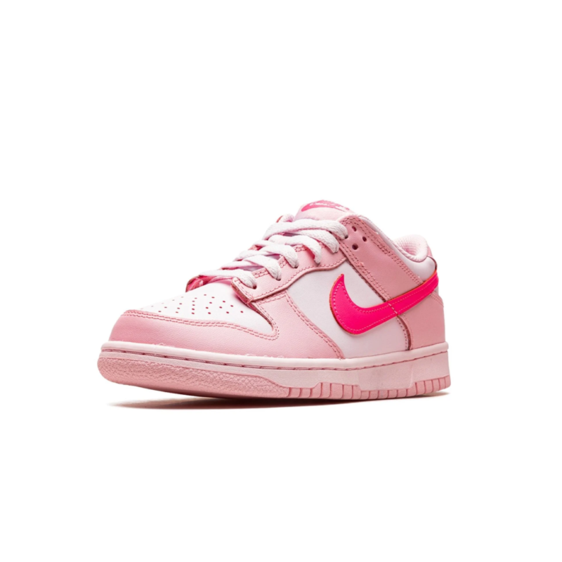 Nike Dunk Low - Triple Pink