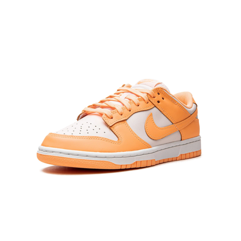 Nike Dunk Low - Peach Cream