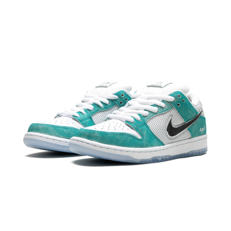 Nike SB Dunk Low - April Skateboards