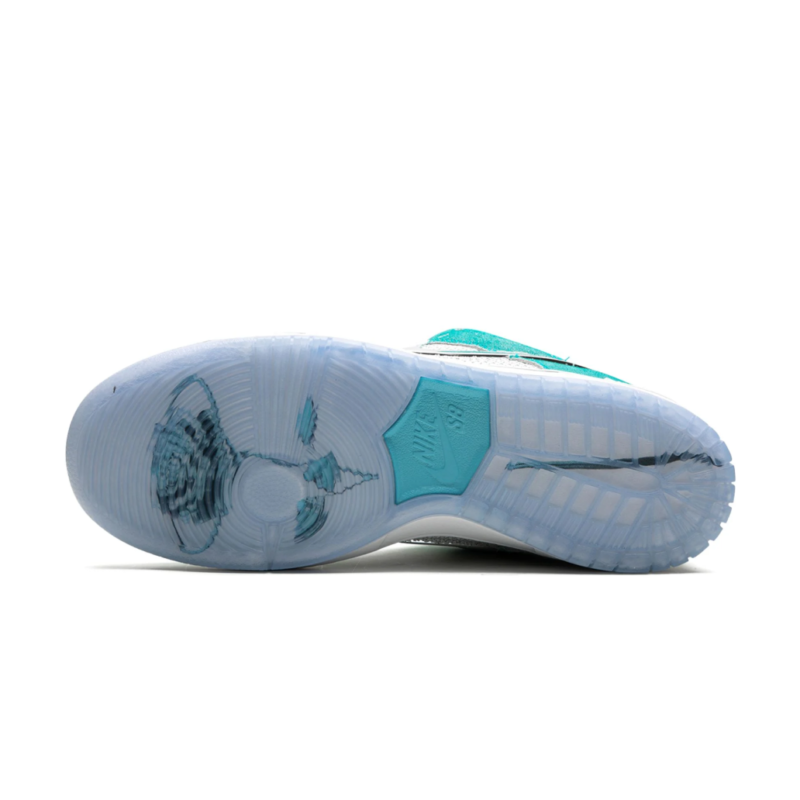 Nike SB Dunk Low - April Skateboards