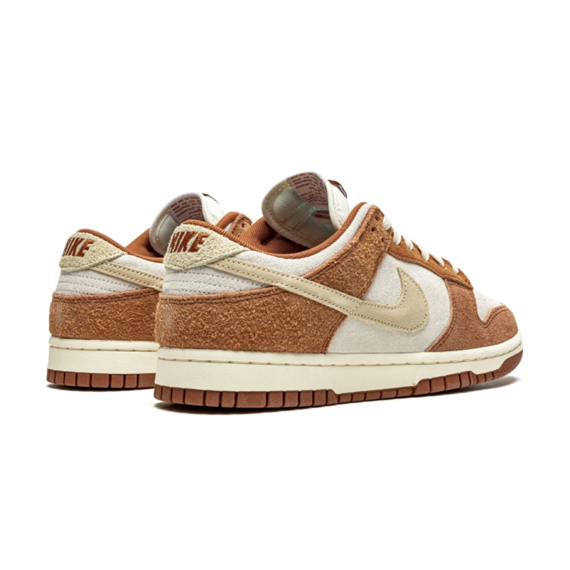 Nike Dunk Low - Medium Curry