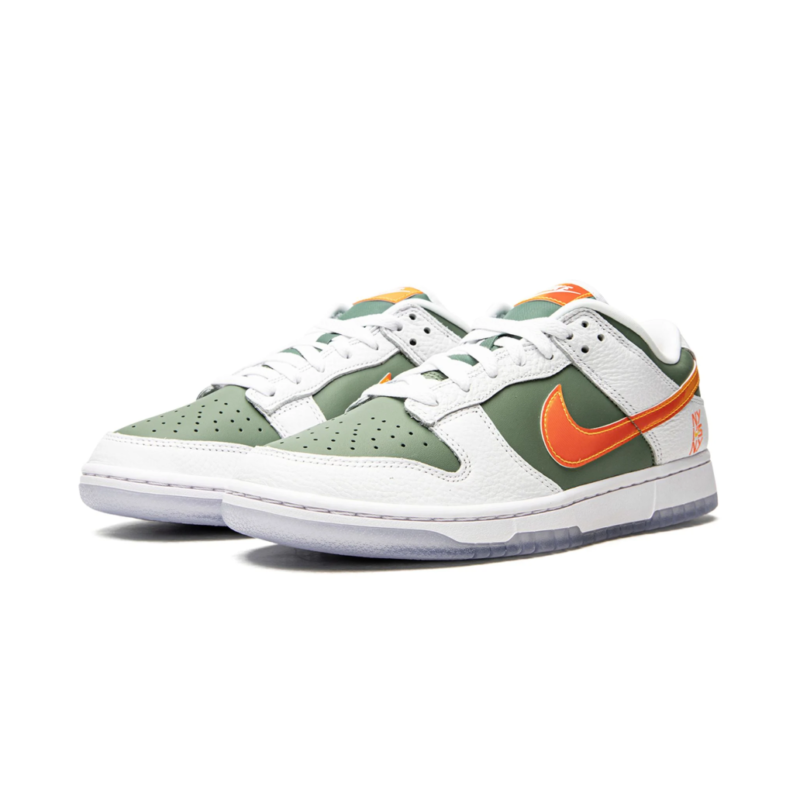 Nike Dunk Low SE - NY vs. NY