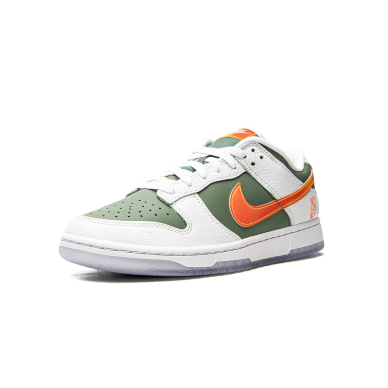 Nike Dunk Low SE - NY vs. NY