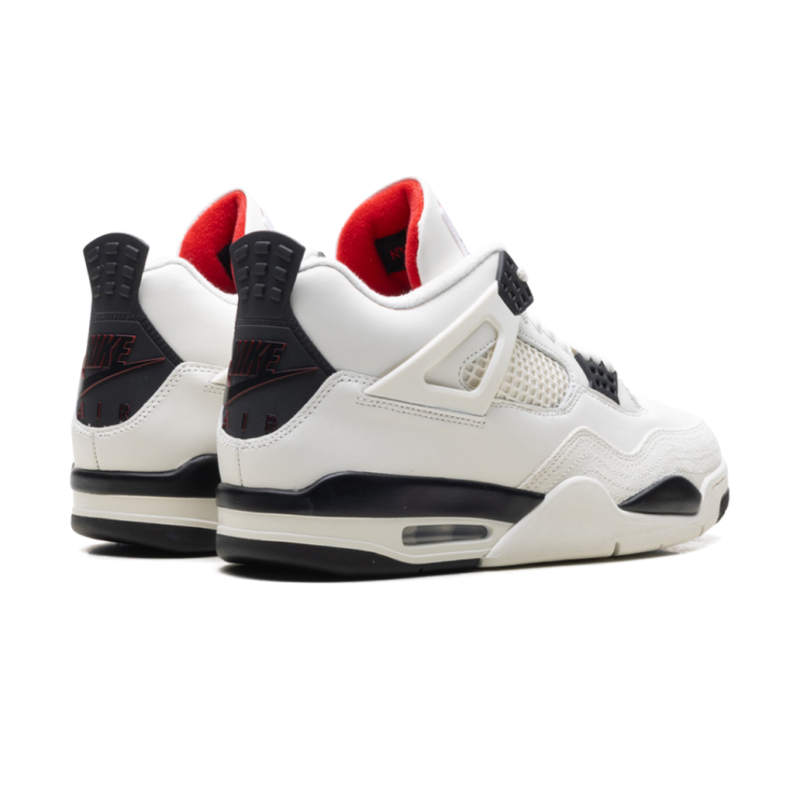 Air Jordan 4 Retro Flight Club
