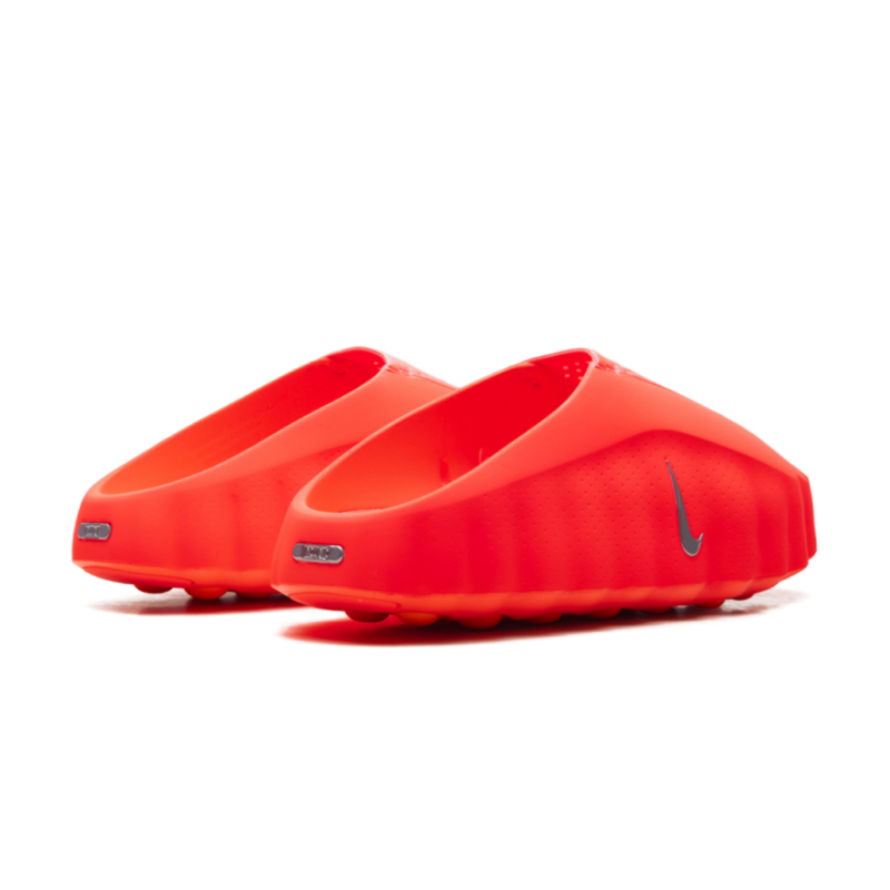 Nike Mind 001 Solar Red